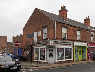 Plus de détails pour 10 Wollaton Rd, Beeston - Commerce de détail à louer