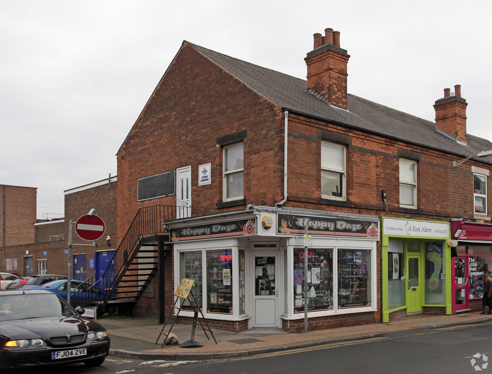 10 Wollaton Rd, Beeston for lease Primary Photo- Image 1 of 11