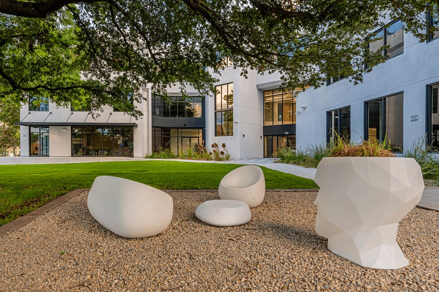 4621 Ross Ave, Dallas, TX à louer - Photo du bâtiment - Image 3 de 38