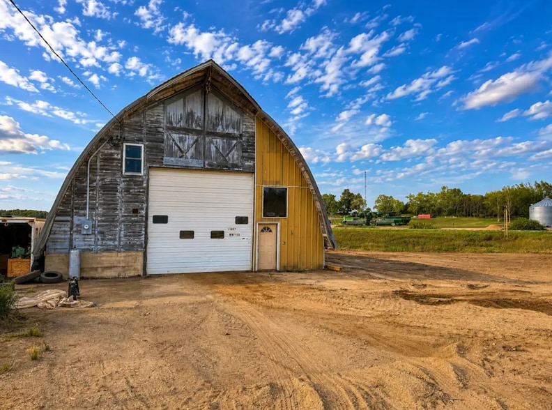 1997 US-59, Slayton, MN for sale - Building Photo - Image 2 of 5