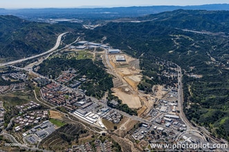 NWQ Newhall Ave & Sierra Hwy, Santa Clarita, CA - Aérien Vue de la carte - Image1