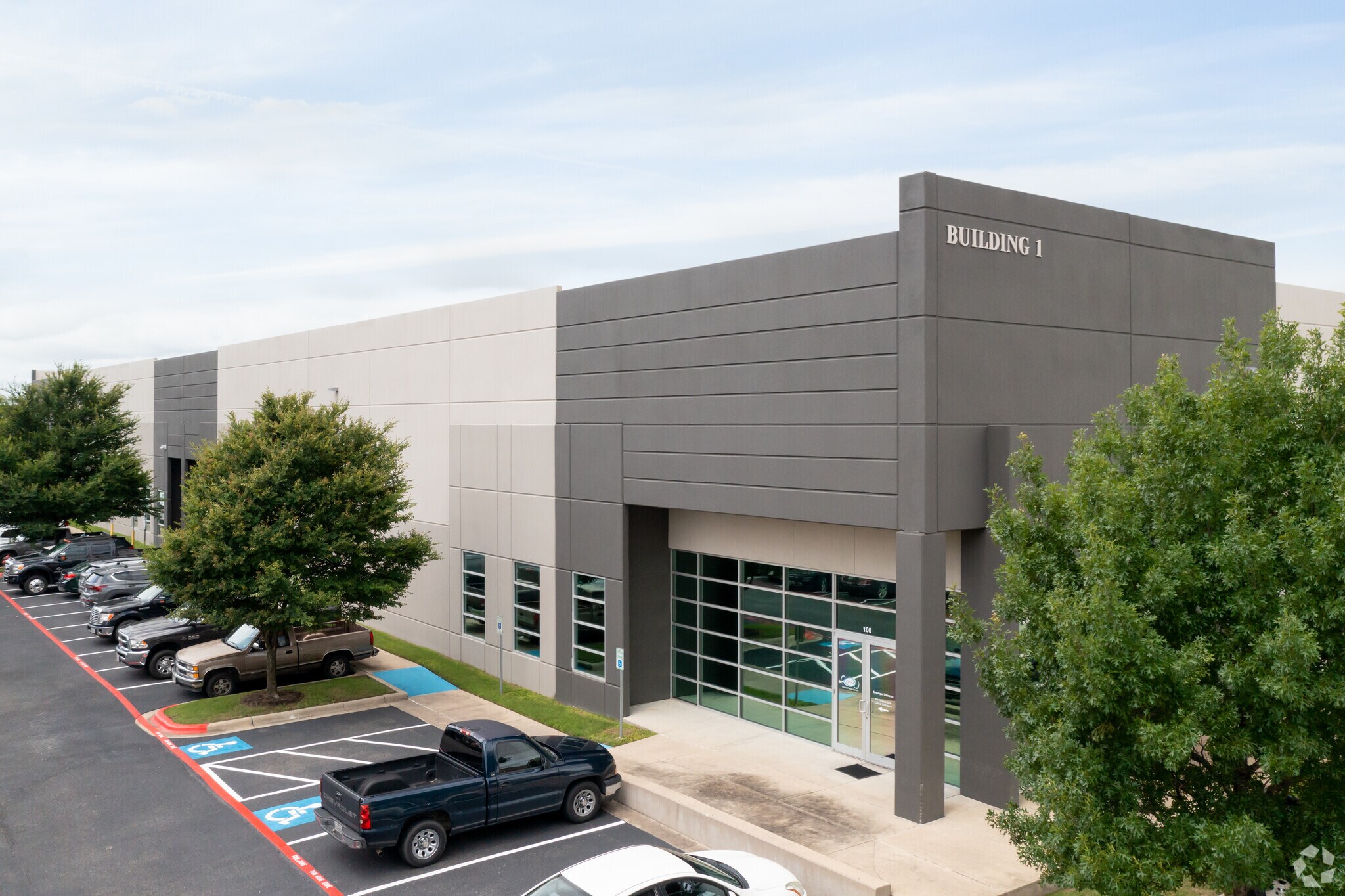 16310 Bratton Ln, Austin, TX à louer Photo principale- Image 1 de 5