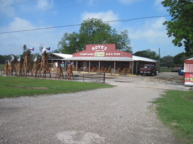 Plus de détails pour 1238 FM 521 Rd, Brazoria, TX - Commerce de détail à vendre