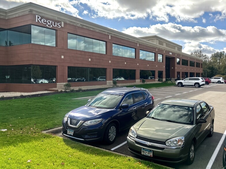 6385 Old Shady Oak Rd, Eden Prairie, MN à louer - Photo du bâtiment - Image 3 de 13