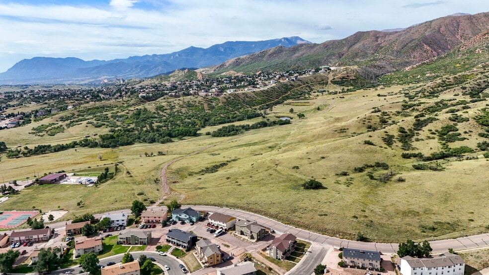 2480 Allegheny Dr, Colorado Springs, CO for sale - Building Photo - Image 2 of 11