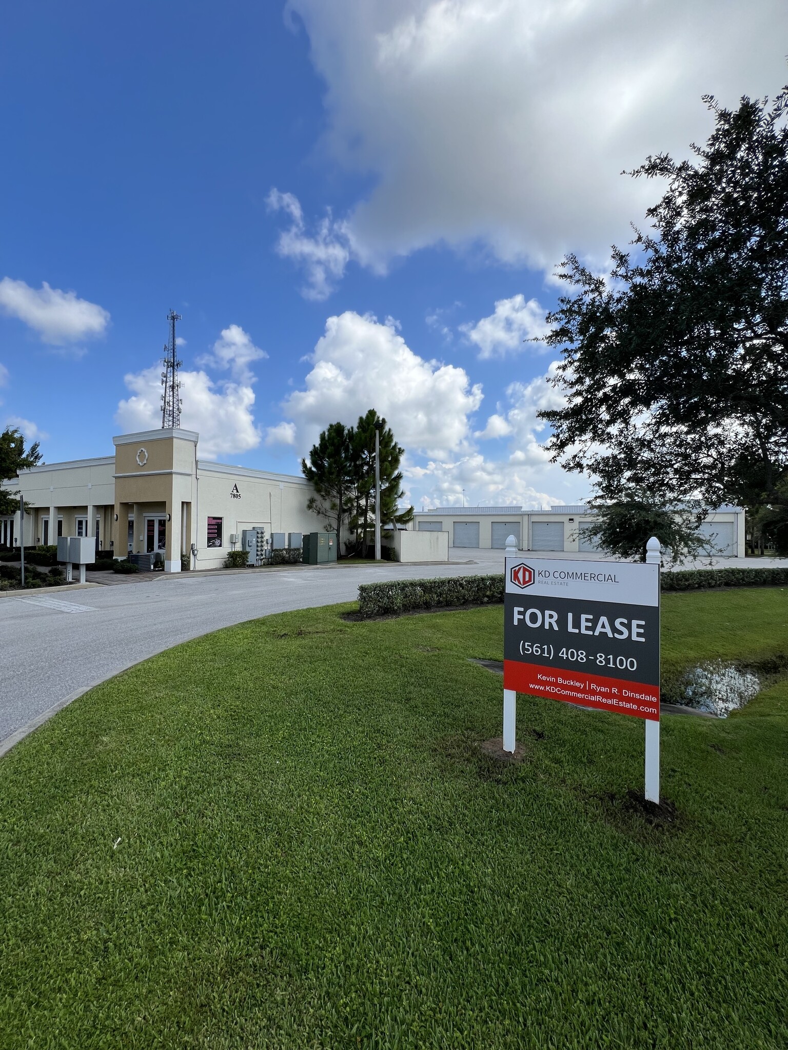 7803-7811 SW Ellipse Way, Stuart, FL for lease Building Photo- Image 1 of 30