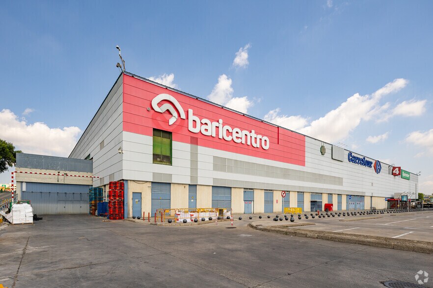 Retail in Barberà del Vallès, Barcelona for sale - Building Photo - Image 1 of 3