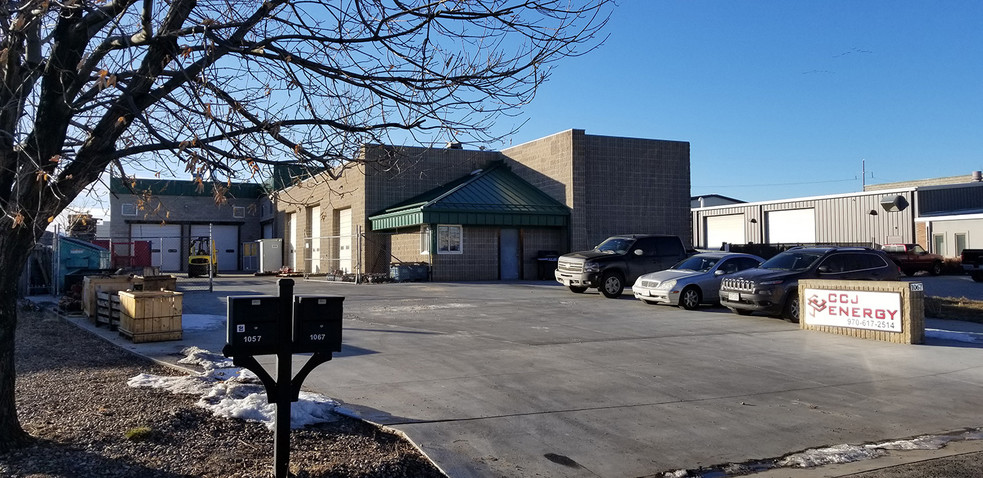 1067 N Des Moines Ave, Loveland, CO for lease - Primary Photo - Image 1 of 4