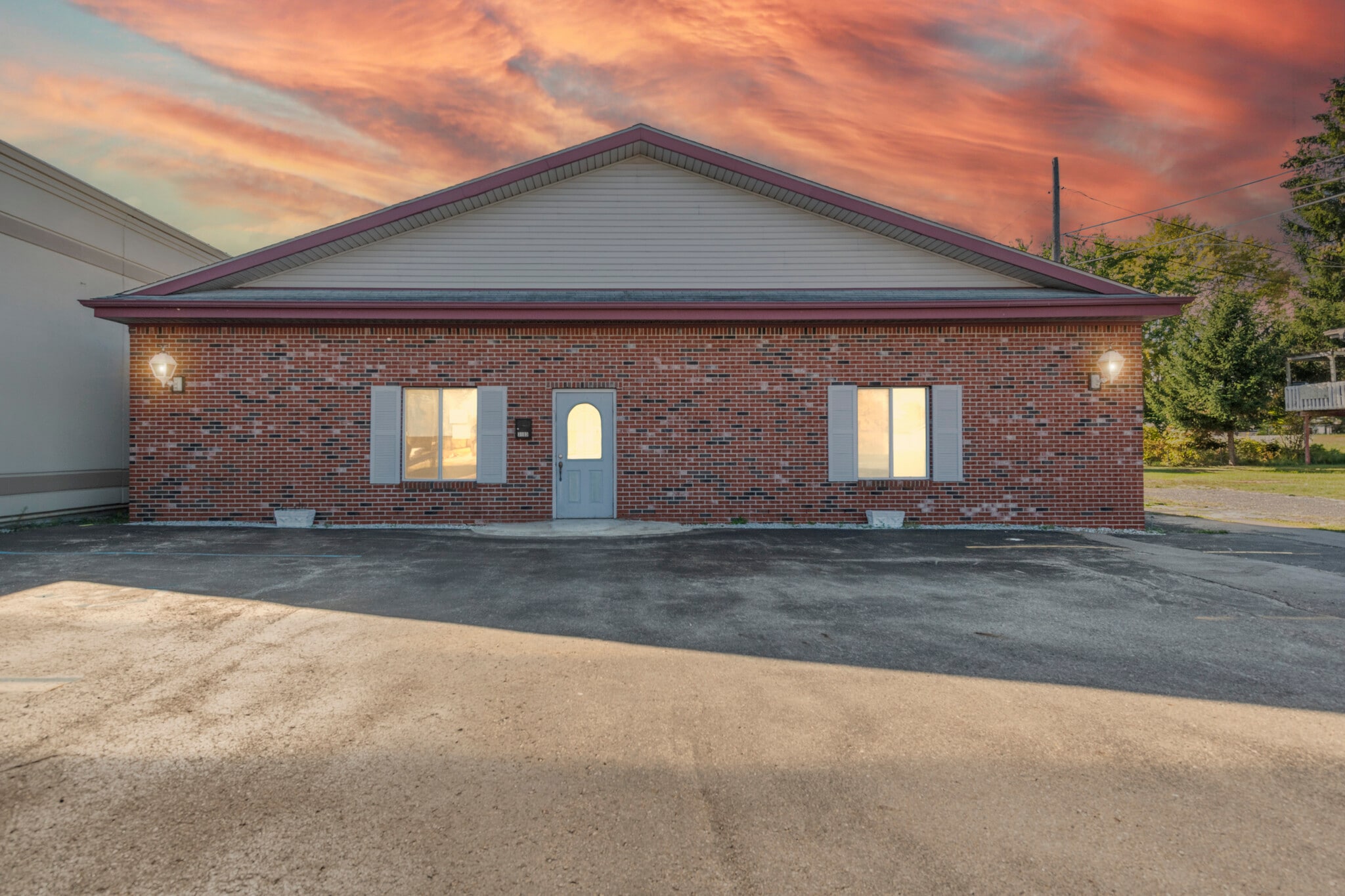 3103 Lapeer Rd, Port Huron, MI for sale Primary Photo- Image 1 of 33