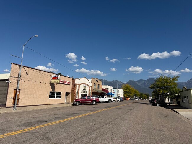 More details for 412 Main St SW, Ronan, MT - Sports & Entertainment for Sale