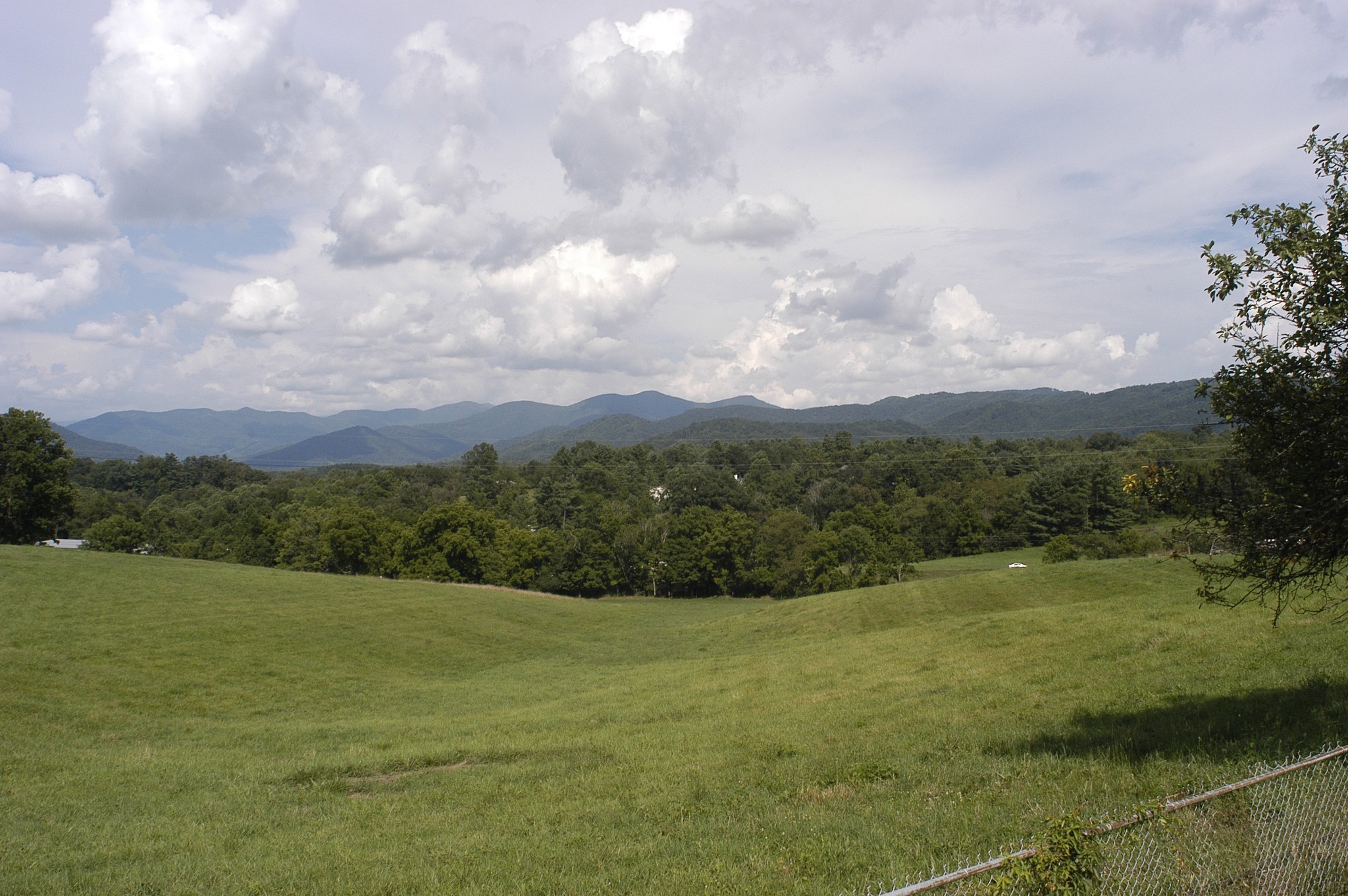 61 Stoney Knob Rd, Weaverville, NC à vendre Photo du bâtiment- Image 1 de 1