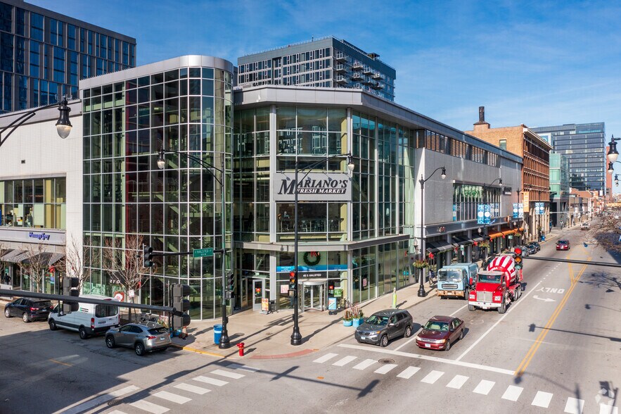 40 S Halsted St, Chicago, IL à louer - Photo du bâtiment - Image 2 de 9