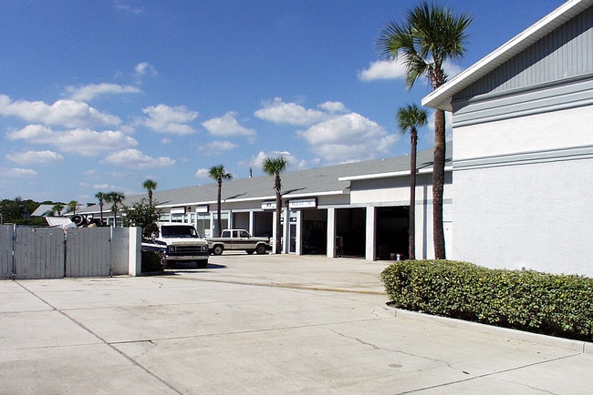 More details for 4590 Babcock St NE, Palm Bay, FL - Multiple Space Uses for Lease