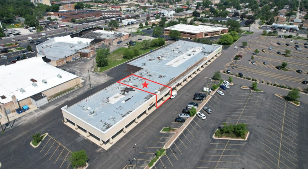 10207 Grand Ave, Franklin Park, IL for lease - Building Photo - Image 2 of 3