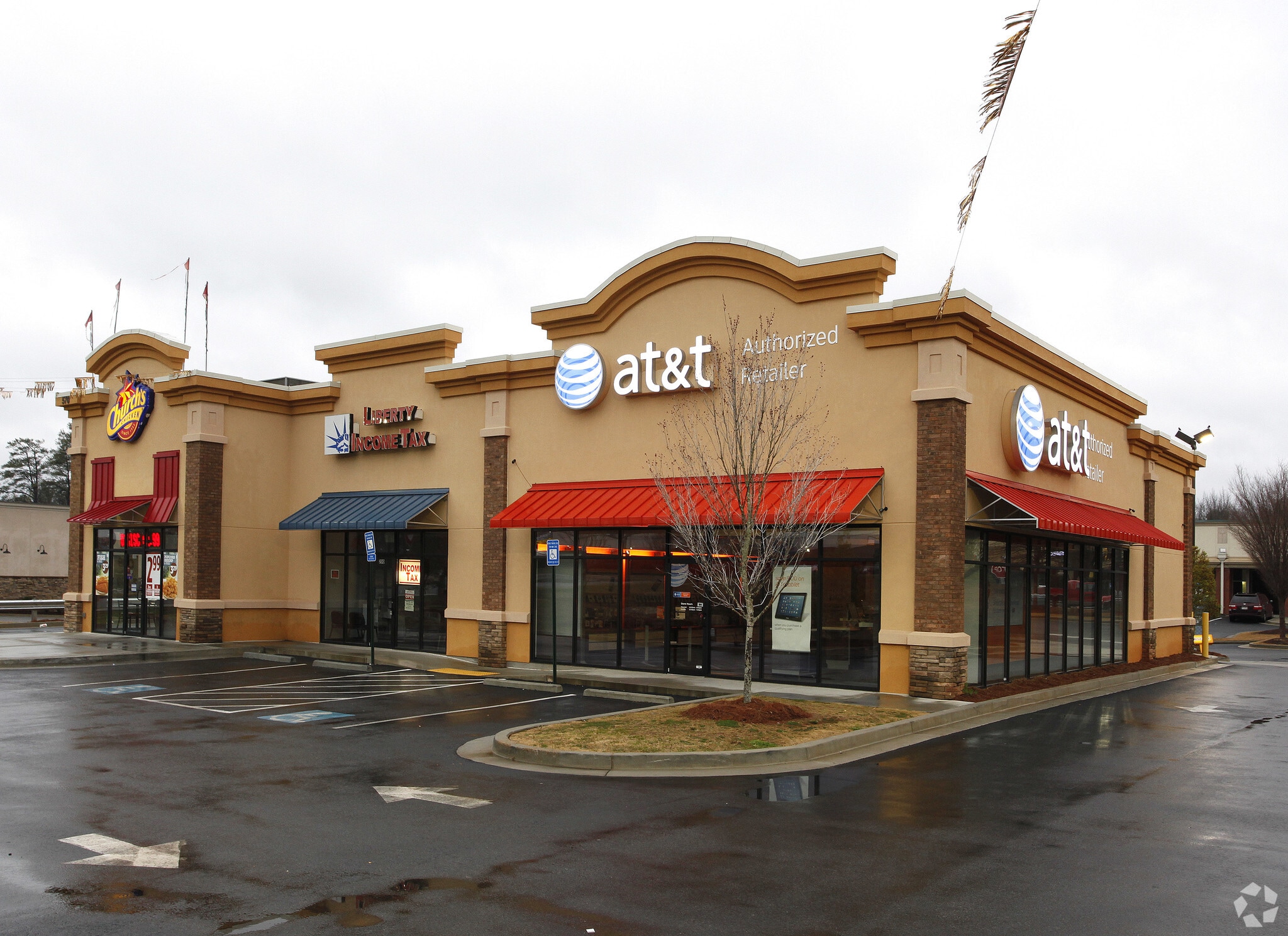 570 Thornton Rd, Lithia Springs, GA for lease Primary Photo- Image 1 of 8