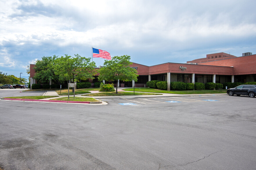 2150 Parkway Blvd, Salt Lake City, UT for lease - Building Photo - Image 1 of 2