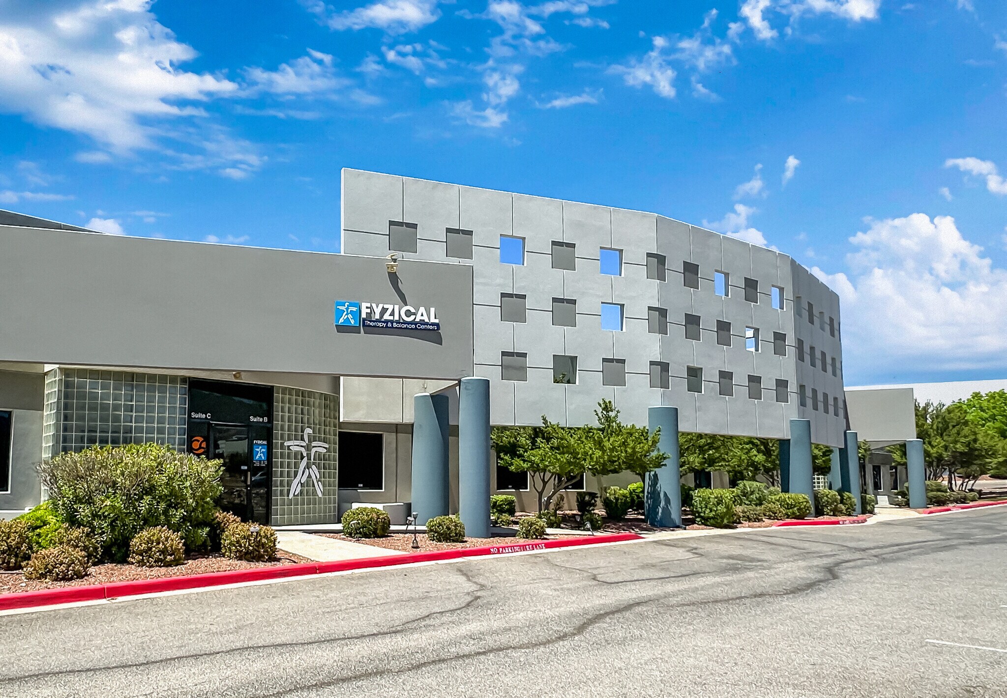 1845 Northwestern Dr, El Paso, TX à louer Photo du bâtiment- Image 1 de 8