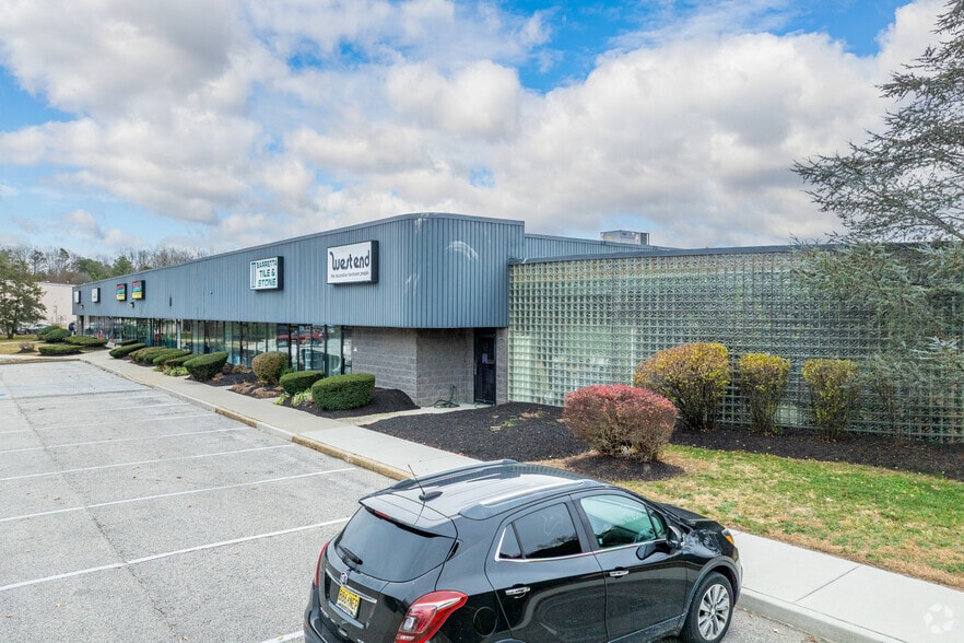 476 Centennial Blvd, Voorhees, NJ à louer - Photo du bâtiment - Image 2 de 4