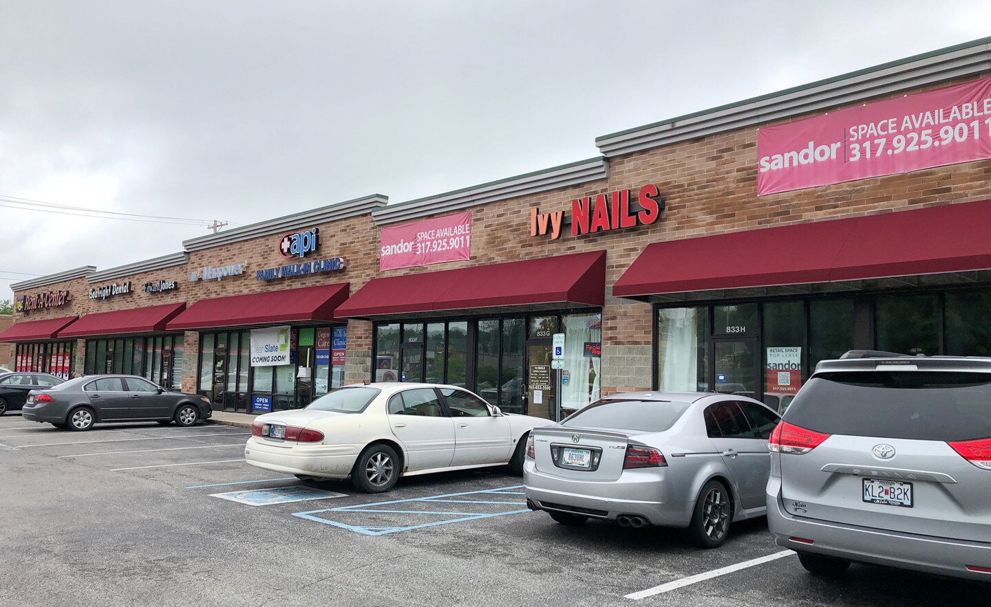 833 Indianapolis Rd, Greencastle, IN for lease Primary Photo- Image 1 of 7