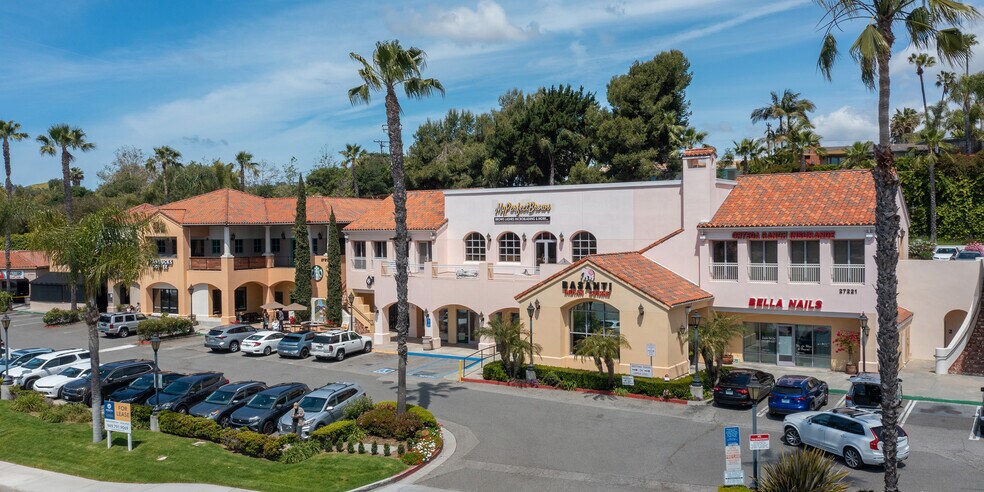 27201-27231 Ortega Hwy, San Juan Capistrano, CA à louer - Photo du bâtiment - Image 2 de 8