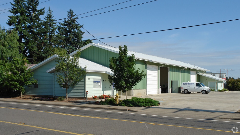 2129 Roosevelt Blvd, Eugene, OR for lease - Building Photo - Image 2 of 3