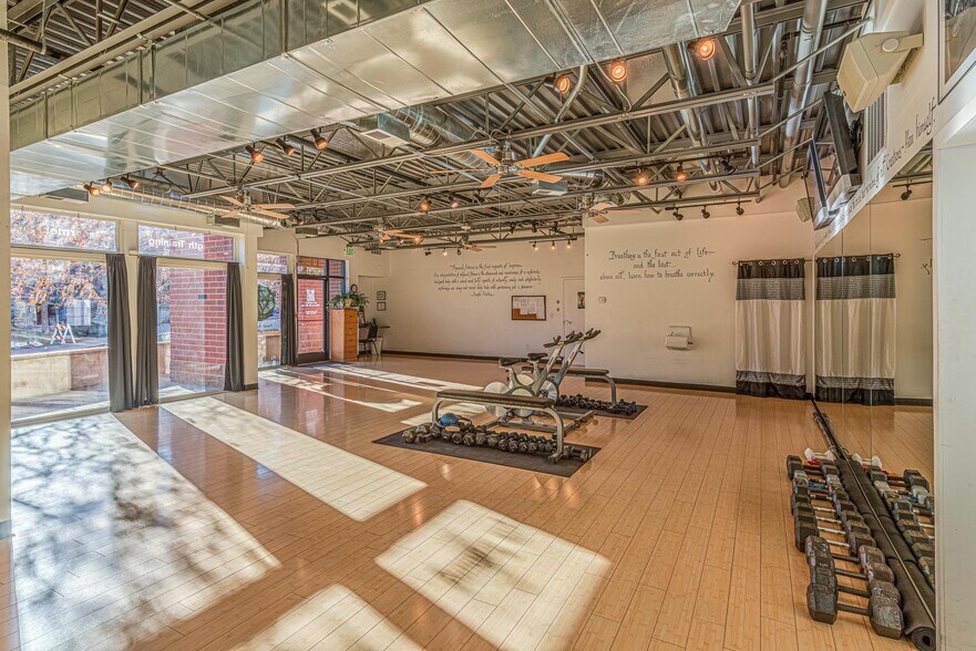 115 E Riverwalk Ave, Pueblo, CO for lease - Interior Photo - Image 1 of 9