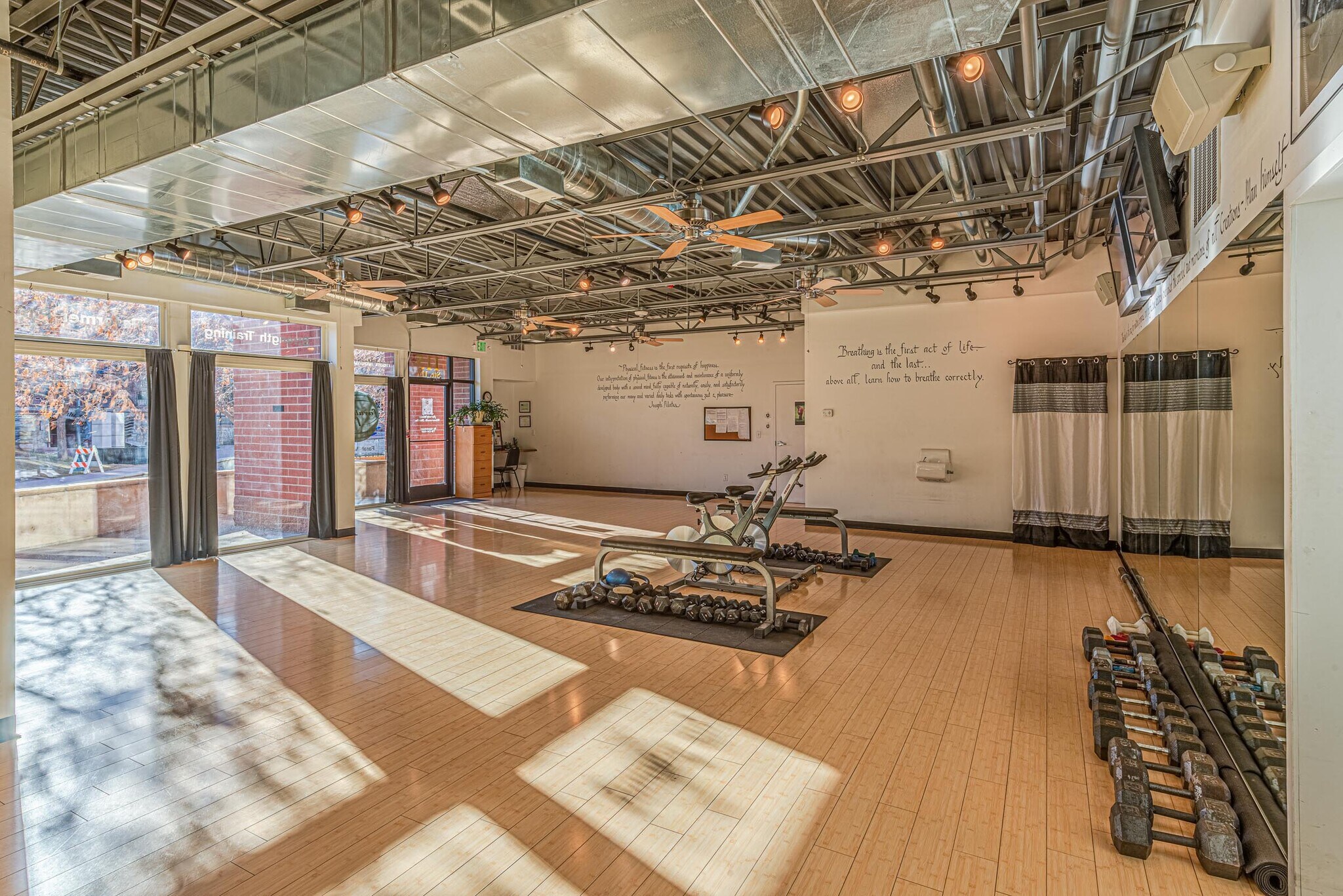 115 E Riverwalk Ave, Pueblo, CO for lease Interior Photo- Image 1 of 10