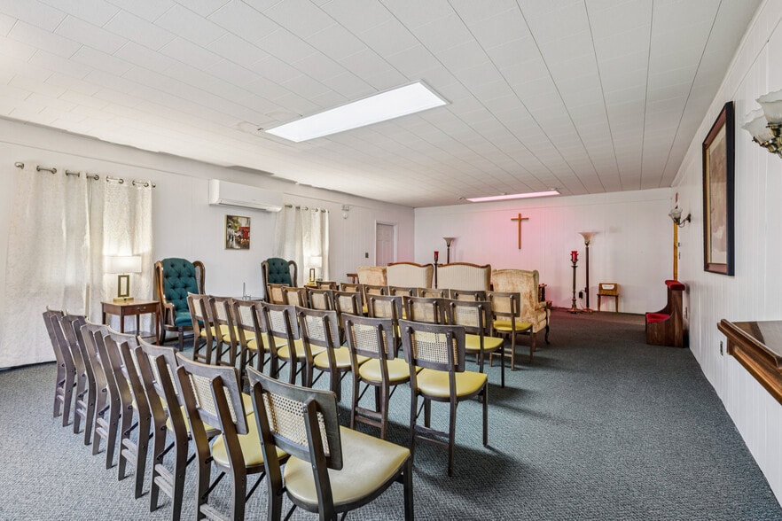 43 E Main St, Stony Point, NY for sale - Building Photo - Image 3 of 31