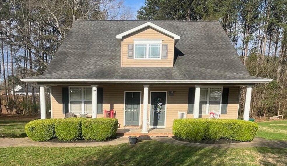 Bentwood Circle portefeuille de 3 propriétés à vendre sur LoopNet.ca - Photo du bâtiment - Image 3 de 28