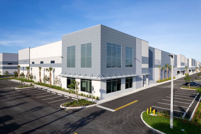 More details for 8593 NW 96th St, Medley, FL - Industrial for Lease