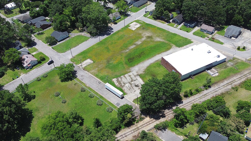 501 S Pine St, Rocky Mount, NC à vendre - Photo du bâtiment - Image 3 de 4