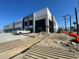 Plus de détails pour 415 S Motor Ave, Azusa, CA - Industriel à louer