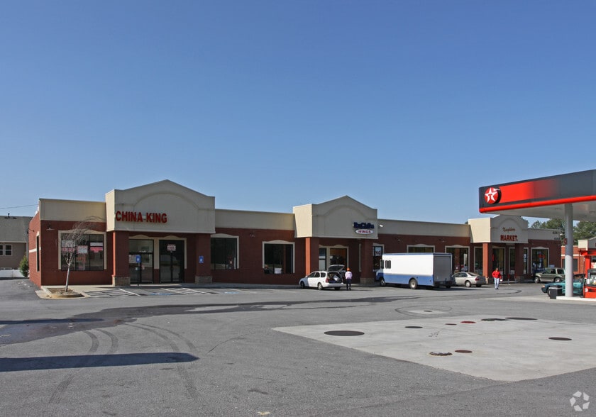 4943 Snapfinger Woods Dr, Decatur, GA for lease - Primary Photo - Image 2 of 2