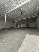 2081 Kilman Dr, Tucker, GA for lease Interior Photo- Image 2 of 8