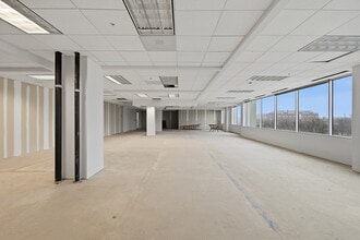 9601 Blackwell Rd, Rockville, MD for lease Interior Photo- Image 1 of 11