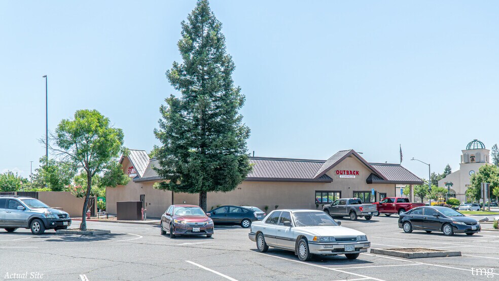 910 Dana Dr, Redding, CA à vendre - Photo du bâtiment - Image 3 de 12