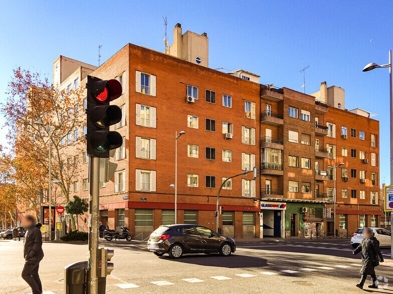 Calle Pedro Moreno, 3, Madrid, Madrid for sale - Building Photo - Image 3 of 3