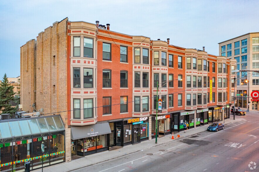 3154-3166 N Clark St, Chicago, IL à louer - Photo du bâtiment - Image 2 de 3