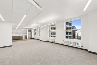 509 Olive Way, Seattle, WA for lease Interior Photo- Image 2 of 3