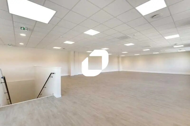 Bureau dans SAINT-OUEN-L'AUMONE à louer - Photo intérieure - Image 3 de 20