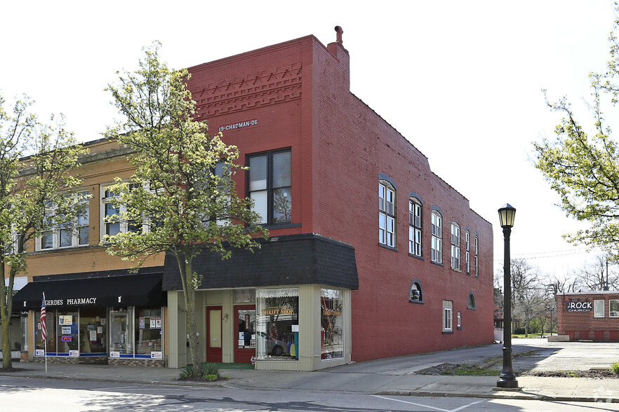 247 Main St, Conneaut, OH à vendre - Photo principale - Image 1 de 1