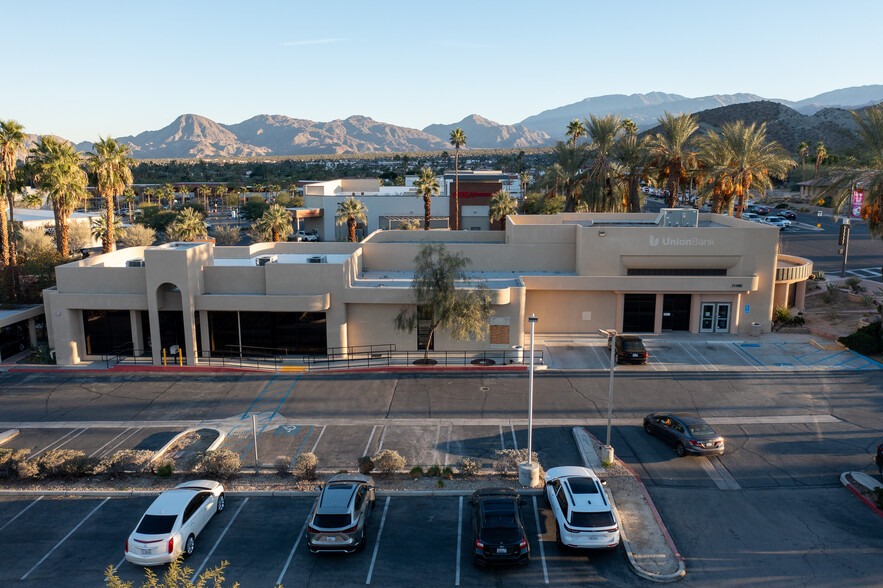 71950 Hwy 111, Rancho Mirage, CA à louer - Photo du bâtiment - Image 3 de 15