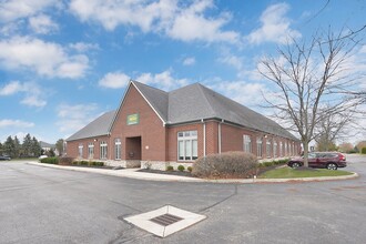 3499 Main St, Hilliard, OH for lease Building Photo- Image 2 of 20