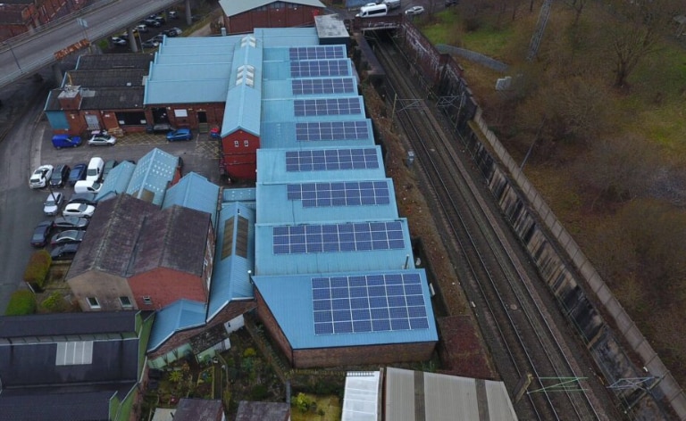 Lower Bank St, Macclesfield à louer Aérien- Image 1 de 3