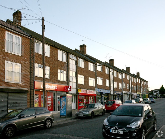 1-19 Stanley Way, Orpington à louer - Photo principale - Image 2 de 11