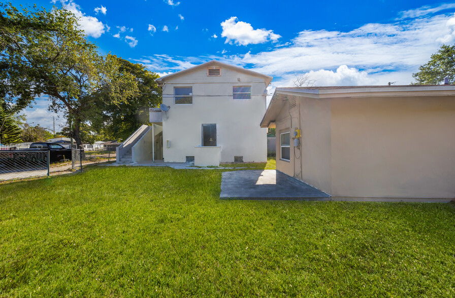 1133 NW 79th Ter, Miami, FL for sale - Building Photo - Image 2 of 48