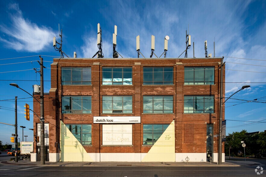 20 Leslie St, Toronto, ON à louer - Photo du bâtiment - Image 2 de 7