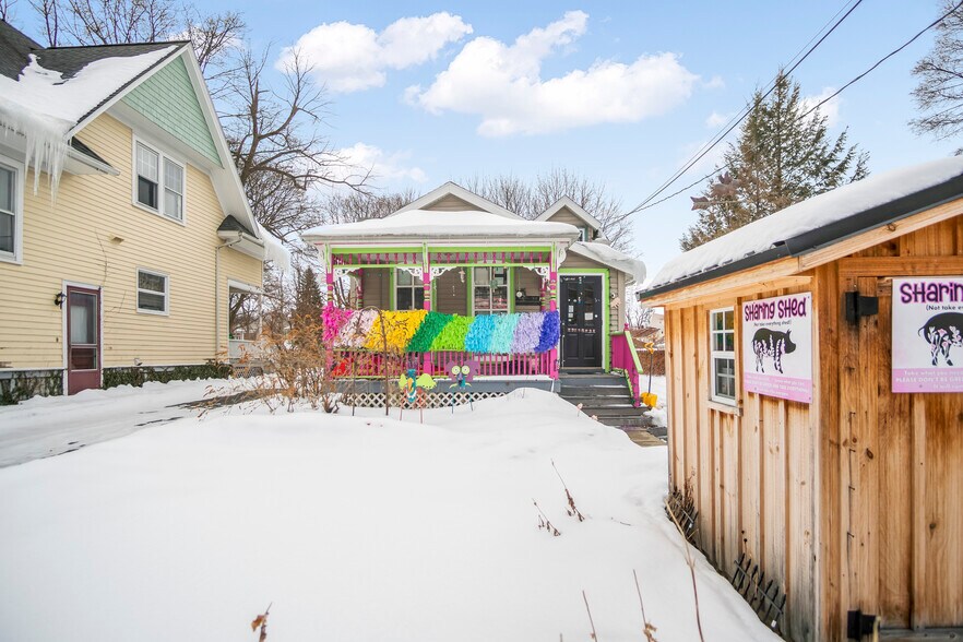 34 White St, Fredonia, NY à vendre - Photo du bâtiment - Image 2 de 26