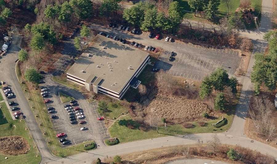 7 Henry Clay Dr, Merrimack, NH à louer - Aérien - Image 2 de 7