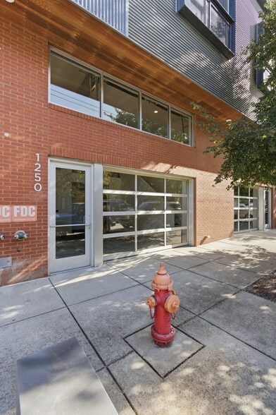 1250 Martin St, Nashville, TN for lease - Building Photo - Image 3 of 12